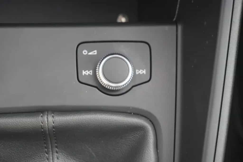 Audi A1 1.0 TFSI advanced LED Navi Sitzheizung Klima 01/2020-photo-22