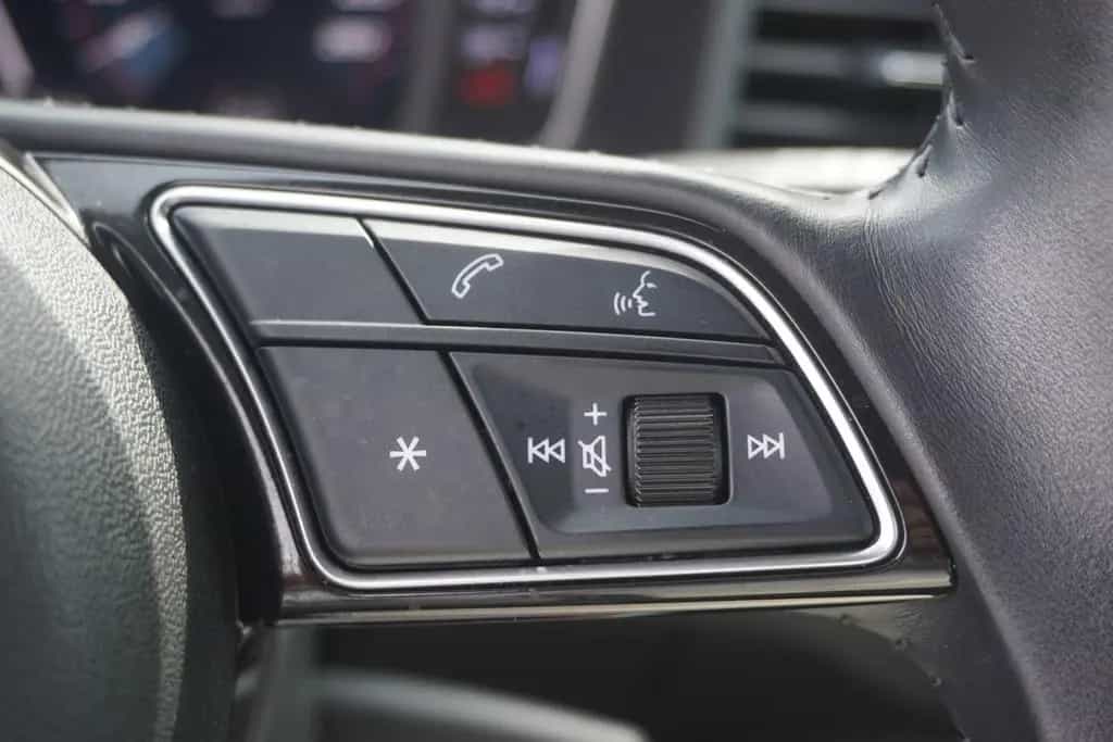 Audi A1 1.0 TFSI advanced LED Navi Sitzheizung Klima 01/2020-photo-24