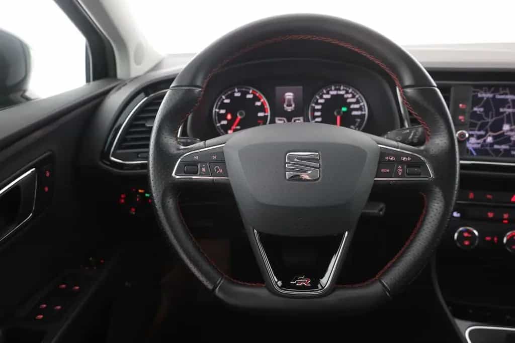 Seat Leon ST 1.5 TSI DSG FR LED Navi Teilleder PDC 03/2019-photo-13