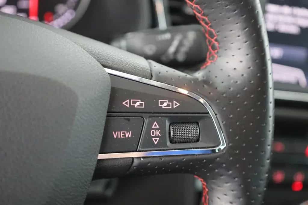 Seat Leon ST 1.5 TSI DSG FR LED Navi Teilleder PDC 03/2019-photo-15