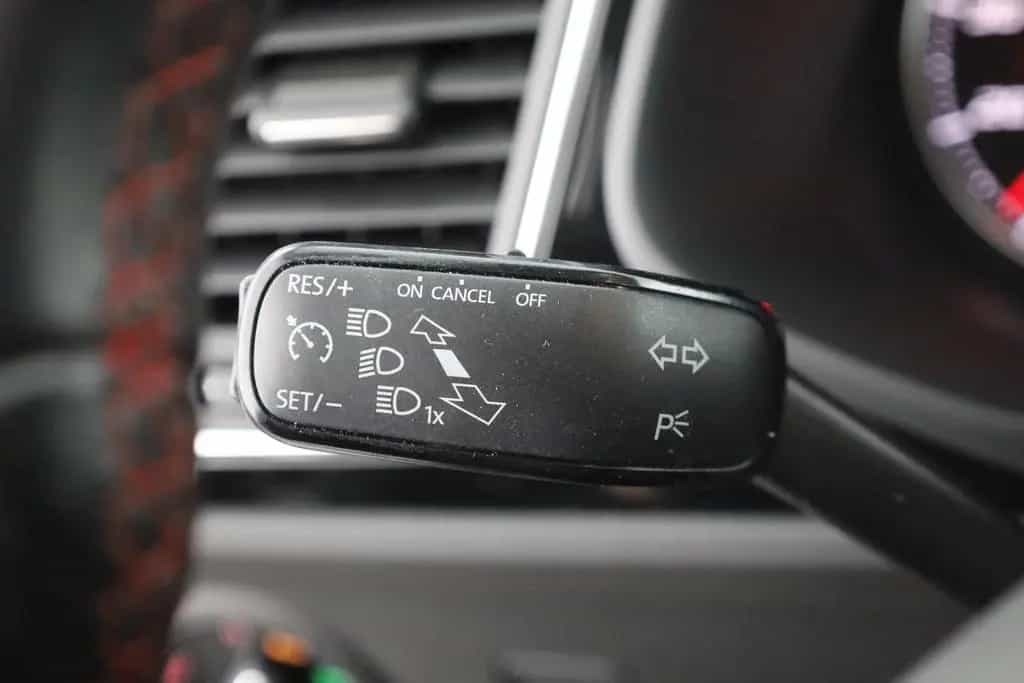 Seat Leon ST 1.5 TSI DSG FR LED Navi Teilleder PDC 03/2019-photo-17