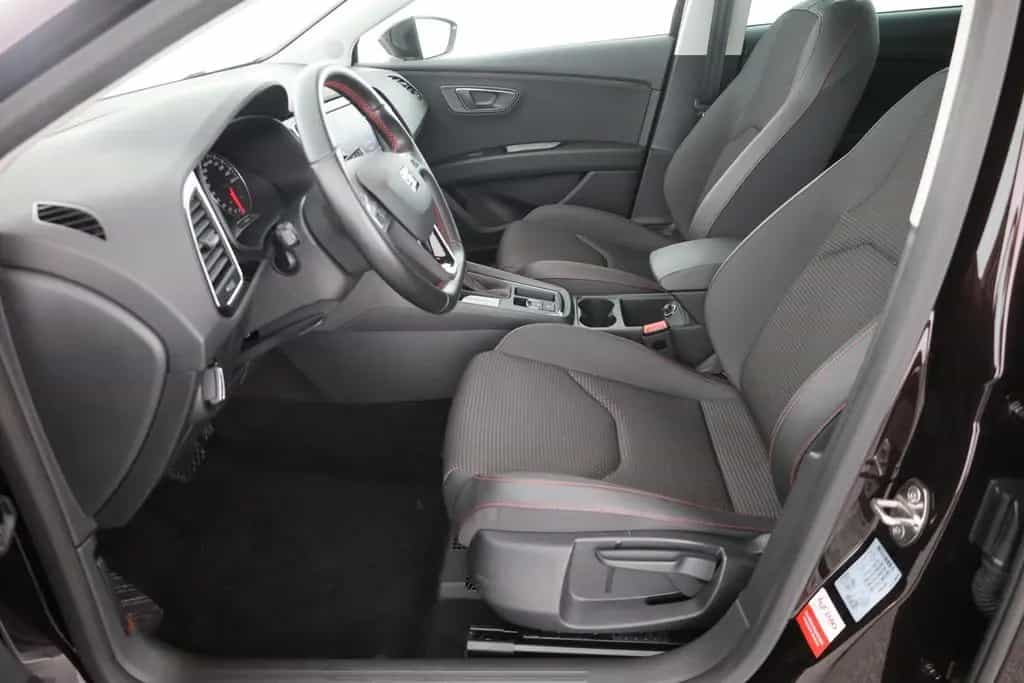 Seat Leon ST 1.5 TSI DSG FR LED Navi Teilleder PDC 03/2019-photo-21
