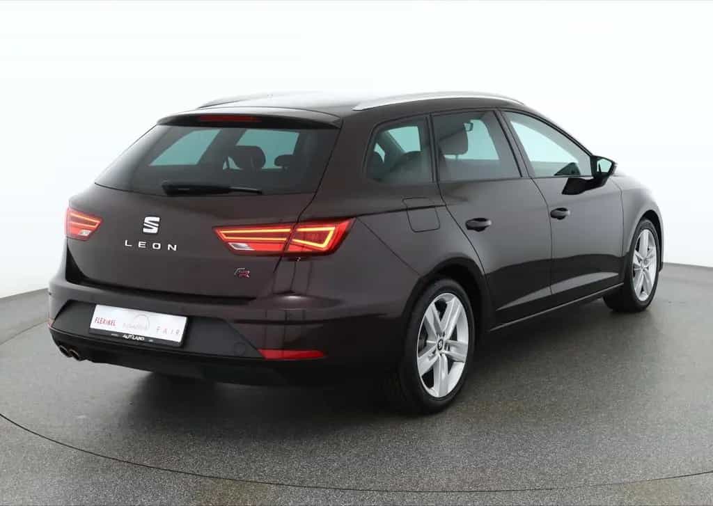 Seat Leon ST 1.5 TSI DSG FR LED Navi Teilleder PDC 03/2019-photo-4