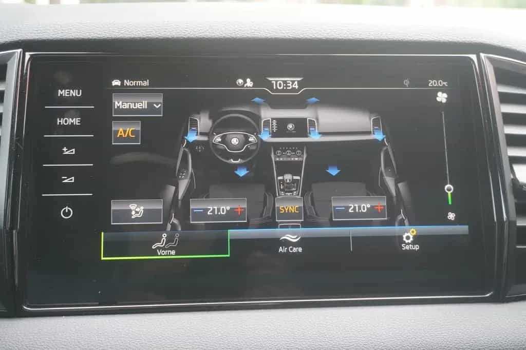 Skoda Karoq 2.0 Sportline 4x4 DSG LED Navi ACC Keyless 12/2020-photo-25