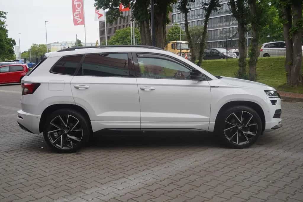 Skoda Karoq 2.0 Sportline 4x4 DSG LED Navi ACC Keyless 12/2020-photo-3