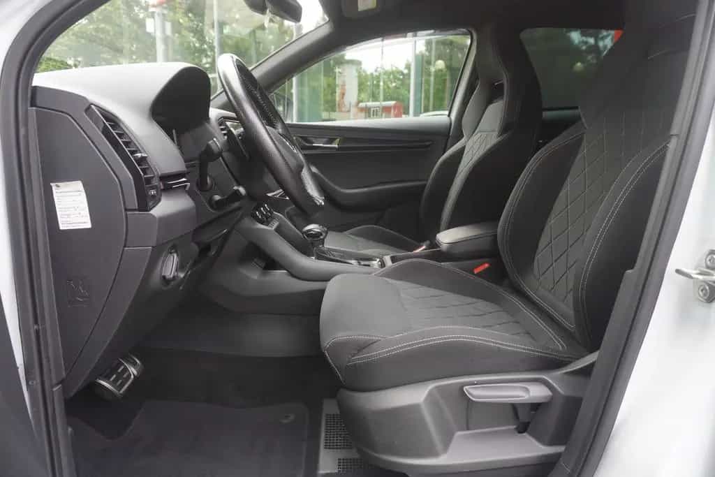 Skoda Karoq 2.0 Sportline 4x4 DSG LED Navi ACC Keyless 12/2020-photo-9