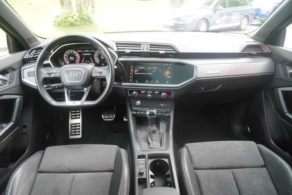 Audi Q3 40 2.0 TFSI S-Line LED Navi Panorama Kamera 01/2019-photo-13