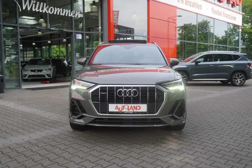 Audi Q3 40 2.0 TFSI S-Line LED Navi Panorama Kamera 01/2019-photo-2