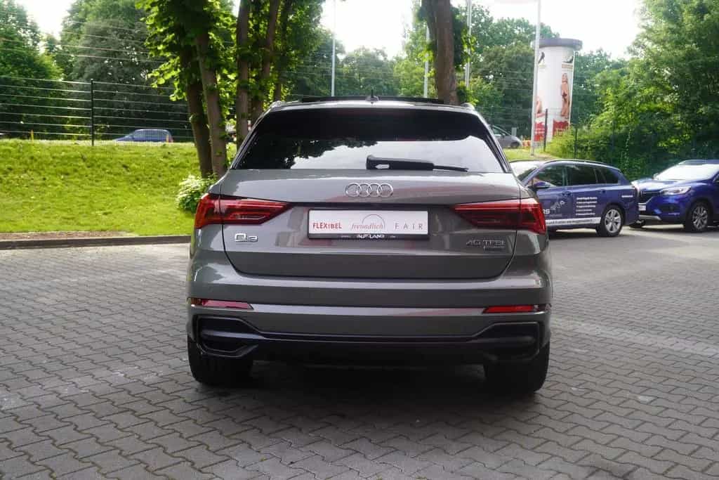 Audi Q3 40 2.0 TFSI S-Line LED Navi Panorama Kamera 01/2019-photo-6