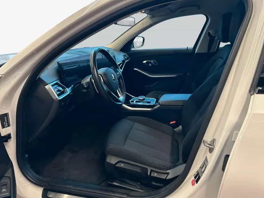 BMW 320 d Touring Aut. *CarPlay*SHZ* 02/2023-photo-10