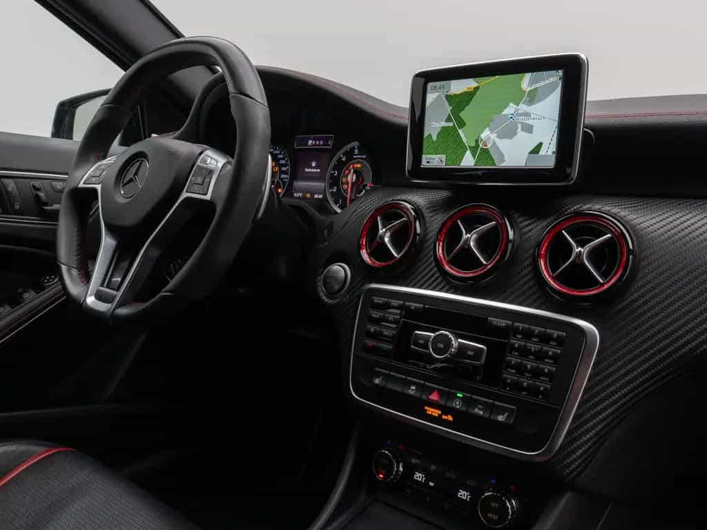 Mercedes-Benz A 45 AMG Performance 4Matic Aero H/K Kamera Navi 04/2015-photo-33