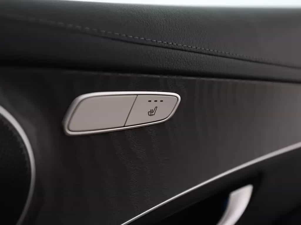 Mercedes-Benz GLC 350 d 4M Exclusive Comand Pano AHK Kamera 11/2018-photo-19