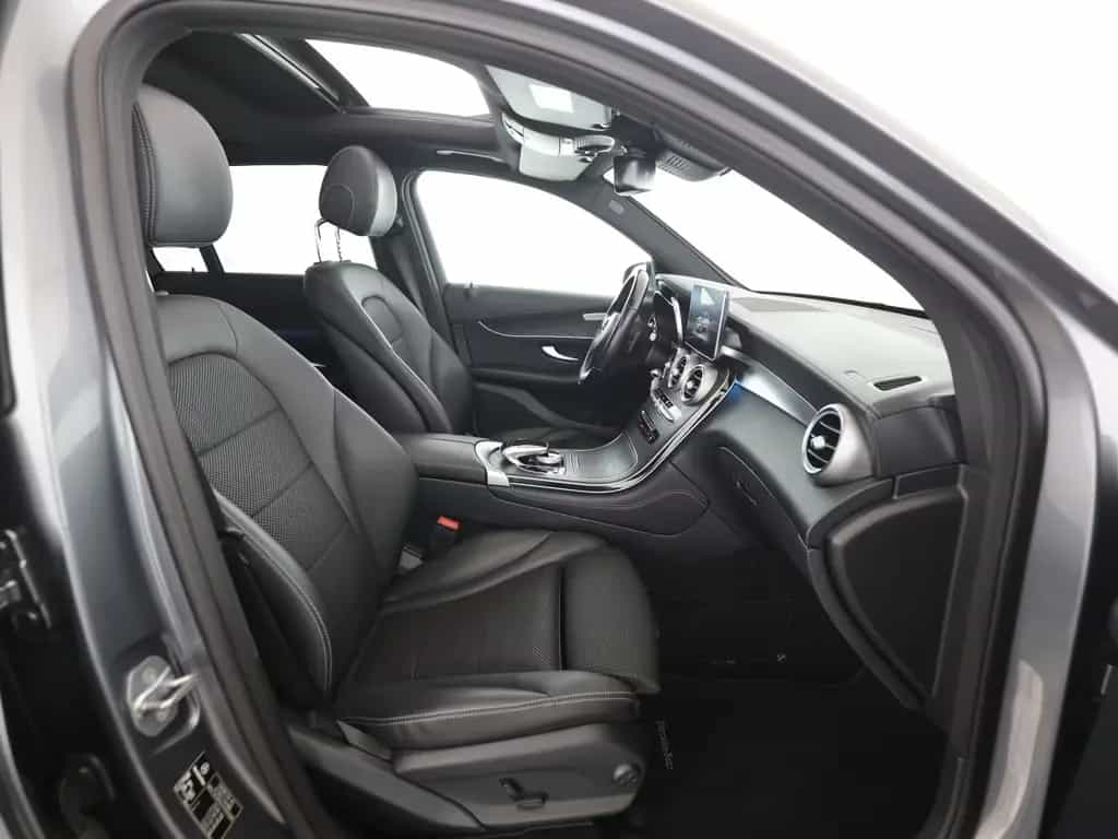 Mercedes-Benz GLC 350 d 4M Exclusive Comand Pano AHK Kamera 11/2018-photo-9