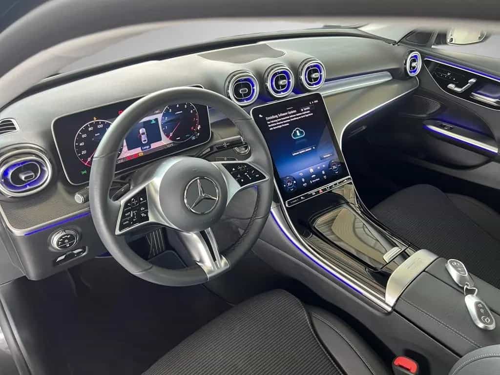 Mercedes-Benz C 200 4M Avantgarde ADV.+ Kamera Memory LED 05/2025-photo-15