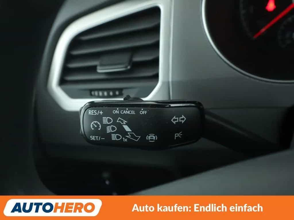 Volkswagen Golf Sportsvan Golf VII Sportsvan 1.0 TSI Trendline Aut.*TEMPO* 01/2019-photo-27