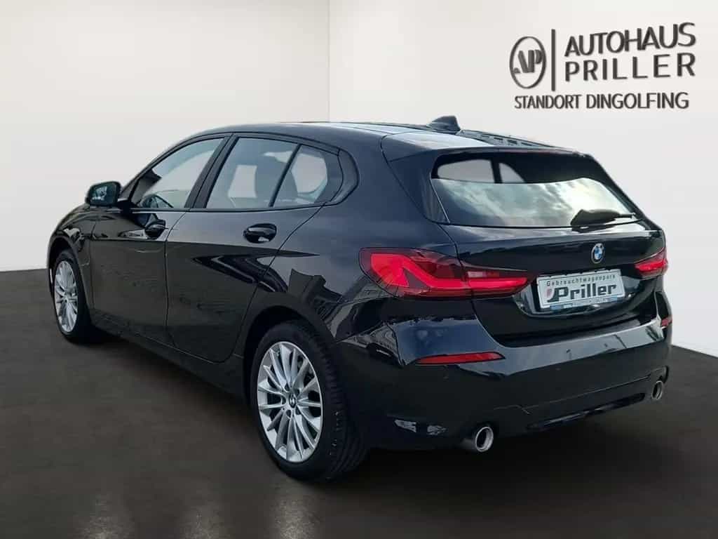BMW 120 d Advantage/NAVI/LED/DAB/LiveCockpit 09/2022-photo-4