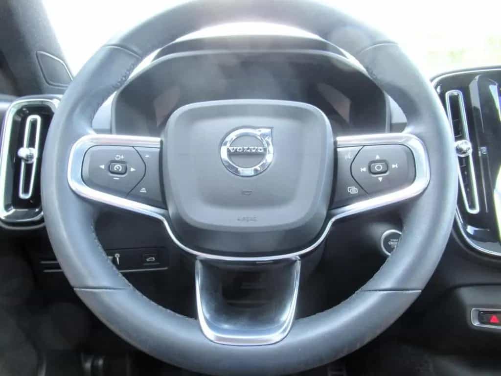 Volvo XC40 1.5 T3 Aut. R-Design / € 20.500 netto / Pan 03/2022-photo-19
