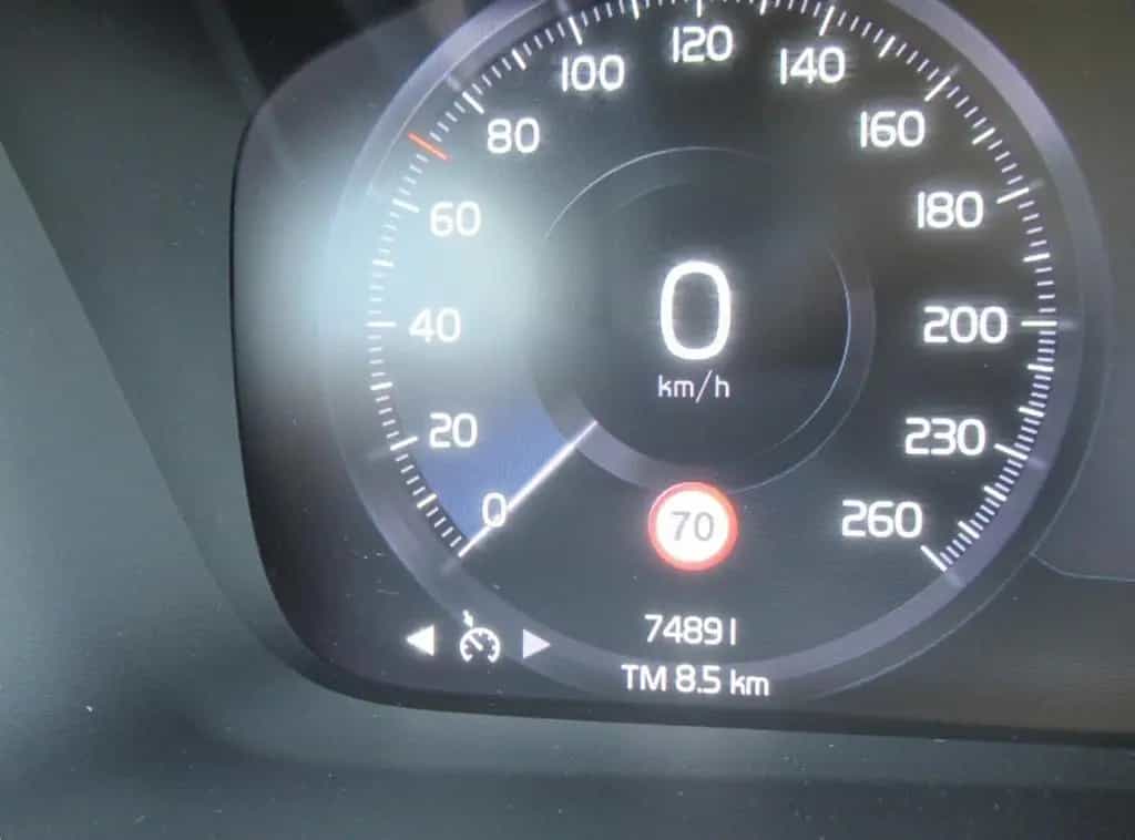 Volvo XC40 1.5 T3 Aut. R-Design / € 20.500 netto / Pan 03/2022-photo-20
