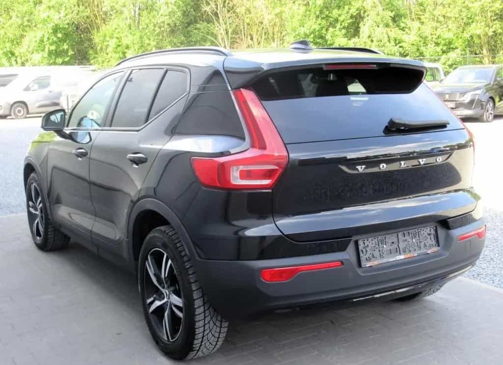 Volvo XC40 1.5 T3 Aut. R-Design / € 20.500 netto / Pan 03/2022-photo-4