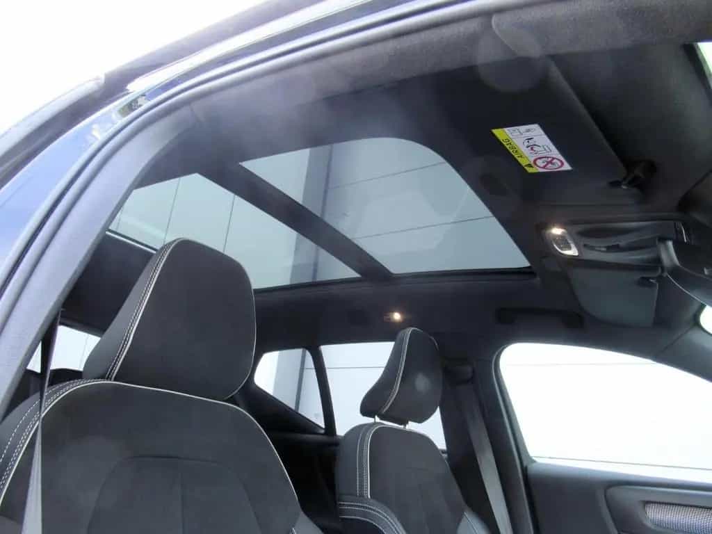 Volvo XC40 1.5 T3 Aut. R-Design / € 20.500 netto / Pan 03/2022-photo-8