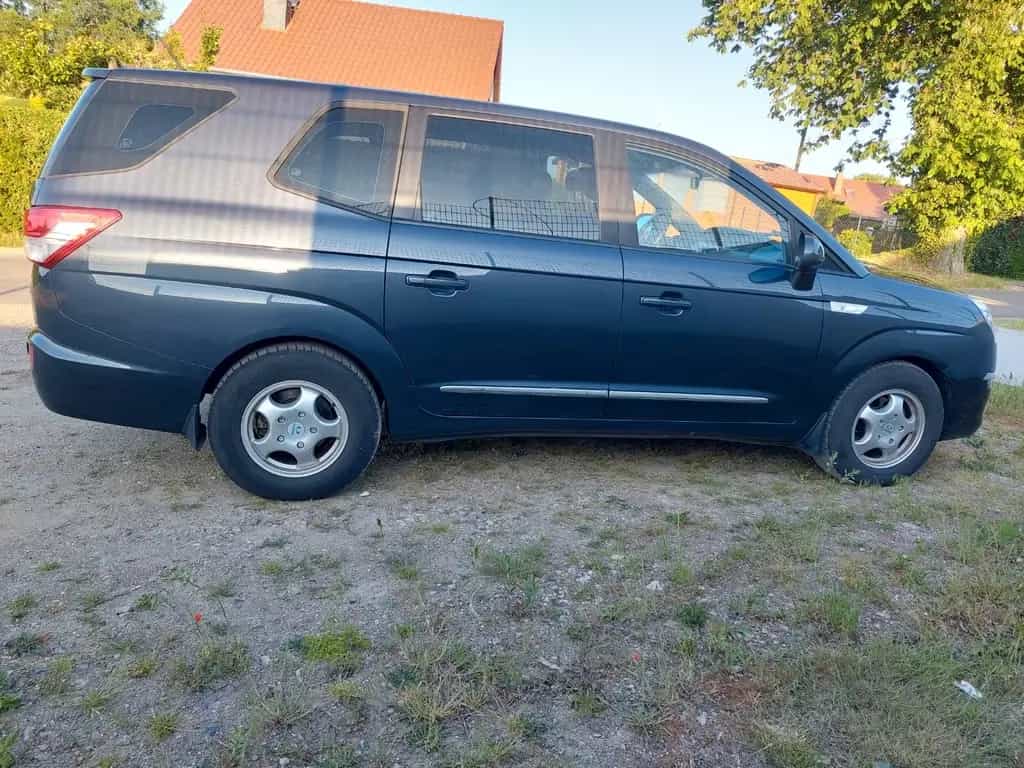 Ssangyong Rodius 2WD 02/2015-photo-12