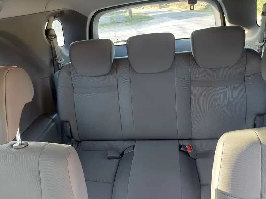 Ssangyong Rodius 2WD 02/2015-photo-8