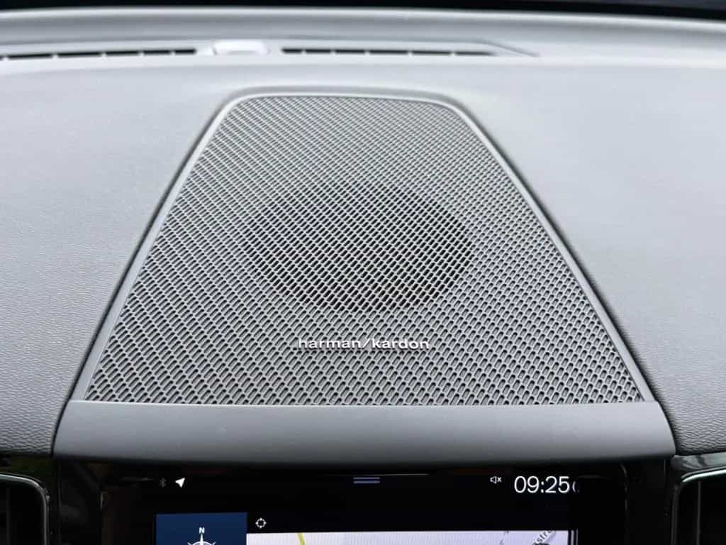Volvo XC60 T5 R Design/LED/KAM/H&K/VIRTUAL/21Zoll/ 07/2018-photo-18