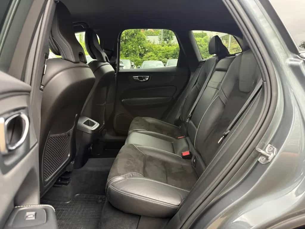 Volvo XC60 T5 R Design/LED/KAM/H&K/VIRTUAL/21Zoll/ 07/2018-photo-33