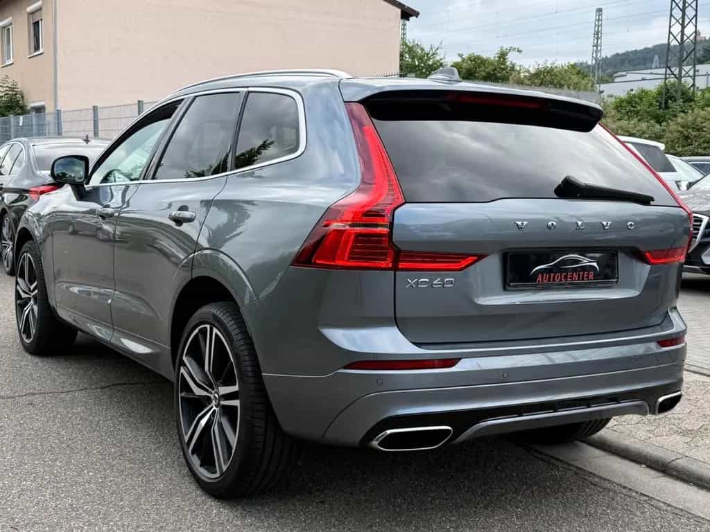 Volvo XC60 T5 R Design/LED/KAM/H&K/VIRTUAL/21Zoll/ 07/2018-photo-8