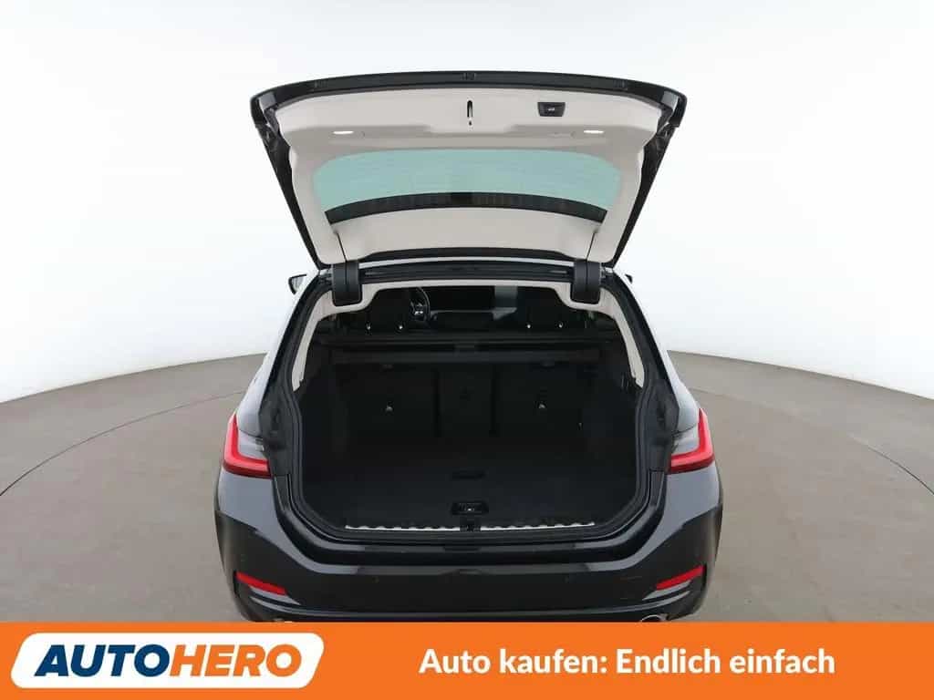 BMW 318 3er 318d Aut.*NAVI*HEAD-UP*LED*TEMPO*PDC* 09/2022-photo-16