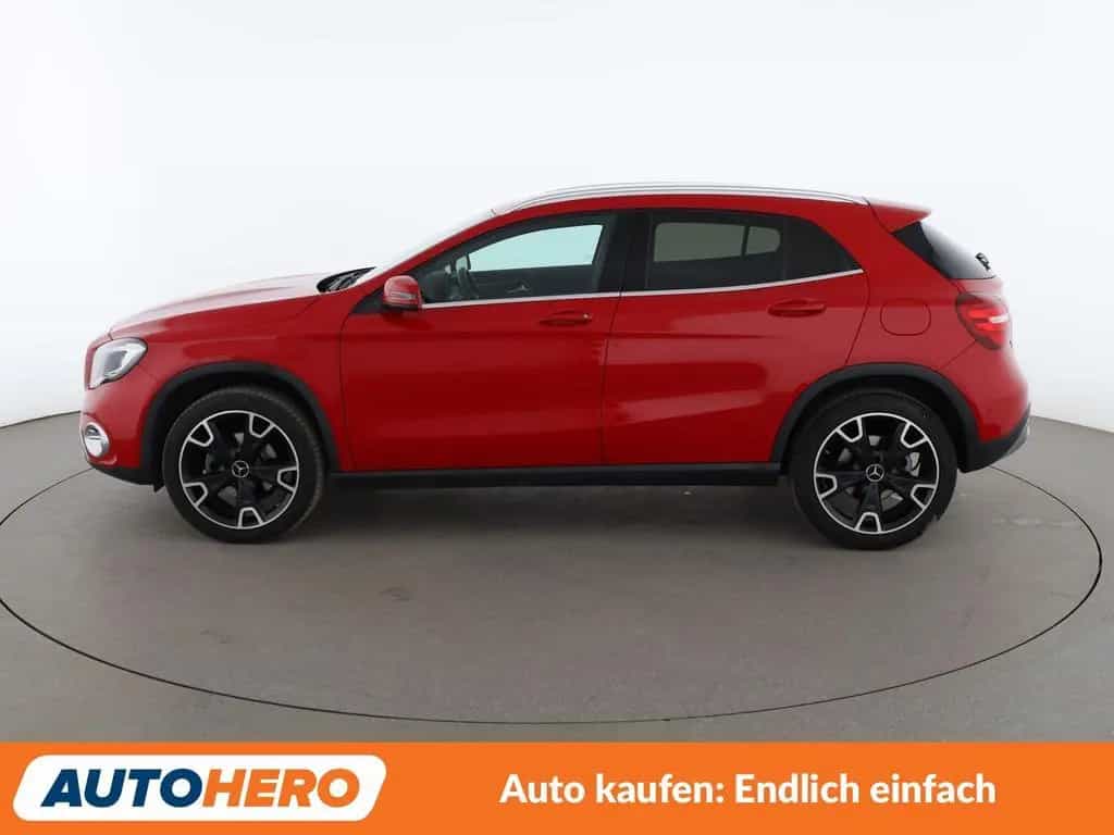 Mercedes-Benz GLA 200 GLA-Klasse GLA 200 Urban Aut.*NAV*LED*TEMPO*CAM* 03/2017-photo-2