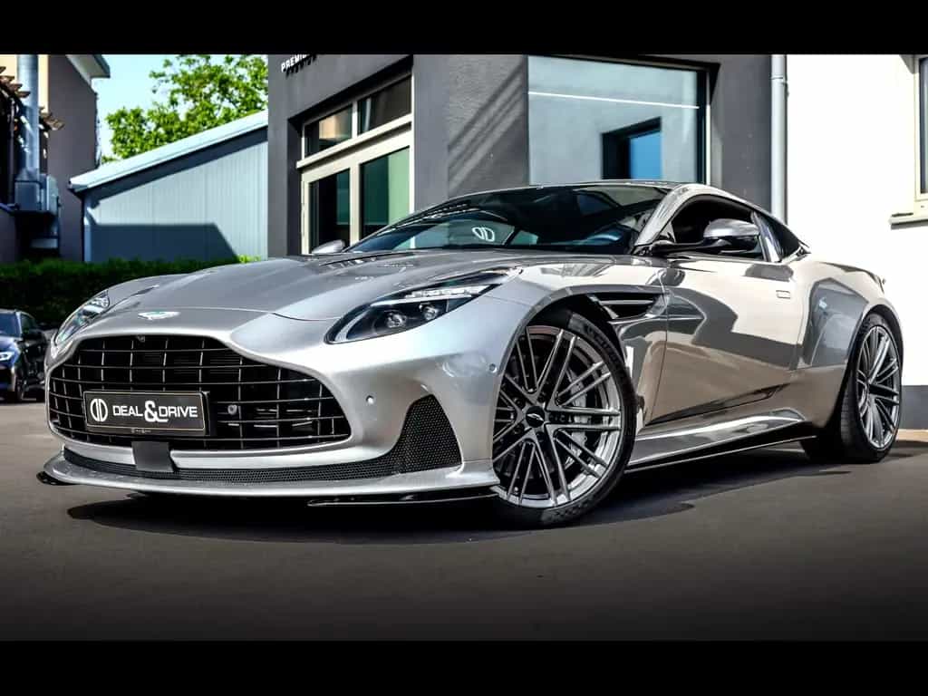 Aston Martin DB12 COUPE 4.0 V8°ALUMINITE SILVER°21'' 06/2024-photo-0