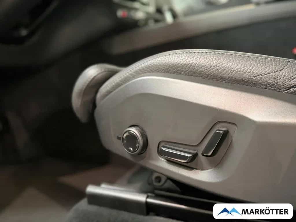 Volvo XC60 B5 AWD Plus Dark ACC/BLIS/FOUR-C/360°/H&K 05/2025-photo-23