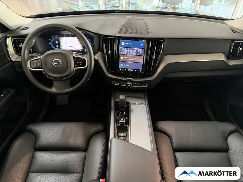 Volvo XC60 B5 AWD Plus Dark ACC/BLIS/FOUR-C/360°/H&K 05/2025-photo-9