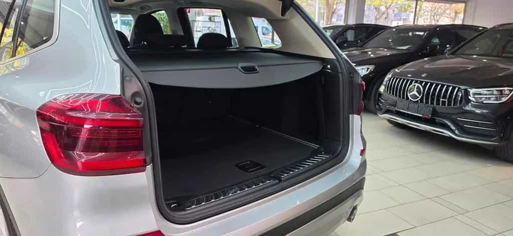 BMW X3 xDrive 20 d Advantage 03/2020-photo-8