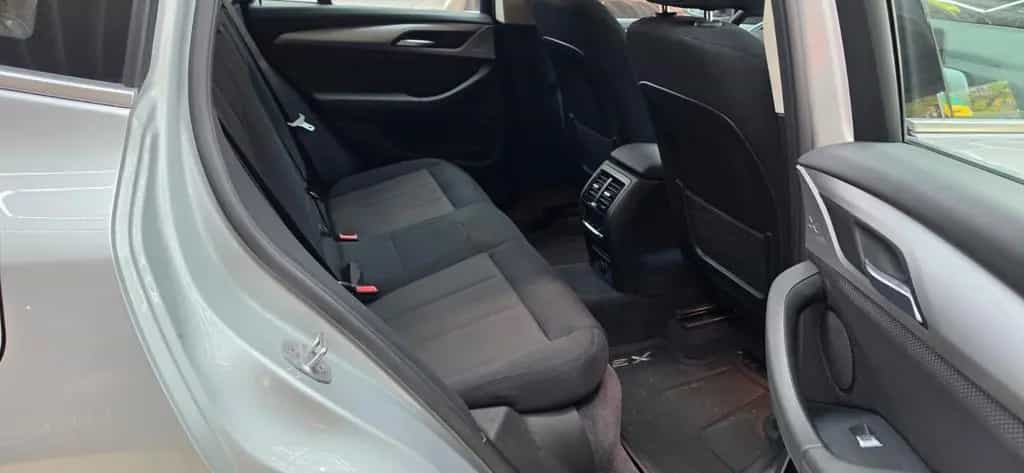 BMW X3 xDrive 20 d Advantage 03/2020-photo-9