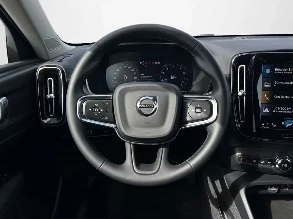 Volvo XC40 T2 Momentum Pro 2WD/Keyless/ Klima/SitzHZ 04/2022-photo-13