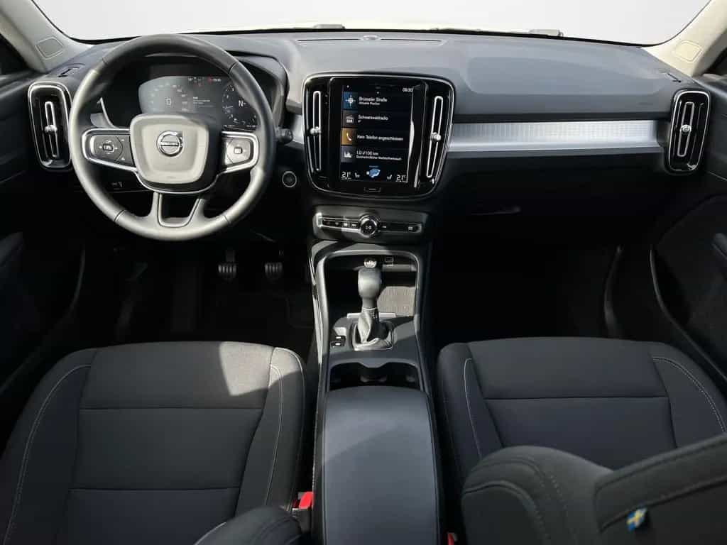 Volvo XC40 T2 Momentum Pro 2WD/Keyless/ Klima/SitzHZ 04/2022-photo-17