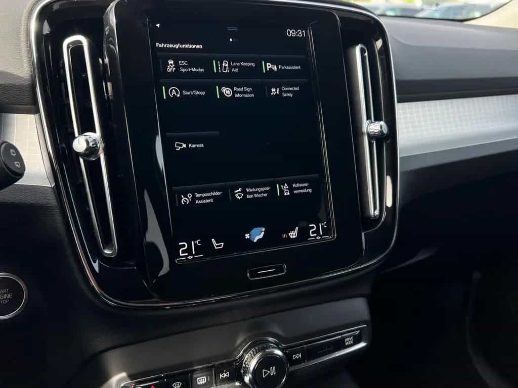 Volvo XC40 T2 Momentum Pro 2WD/Keyless/ Klima/SitzHZ 04/2022-photo-20
