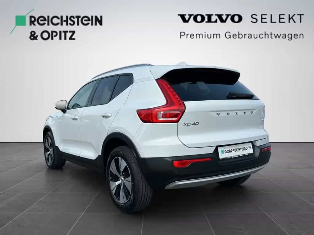 Volvo XC40 T2 Momentum Pro 2WD/Keyless/ Klima/SitzHZ 04/2022-photo-6