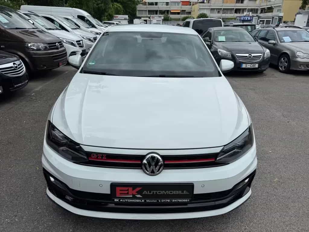 Volkswagen Polo VI GTI Motor 2,0 Ltr. 147 Kw Aut Navi PDC 03/2020-photo-1