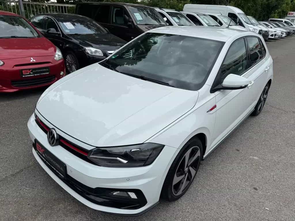 Volkswagen Polo VI GTI Motor 2,0 Ltr. 147 Kw Aut Navi PDC 03/2020-photo-3