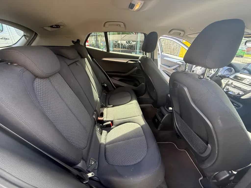 BMW X2 sDrive 18 d Edition Gold Play 03/2023-photo-29