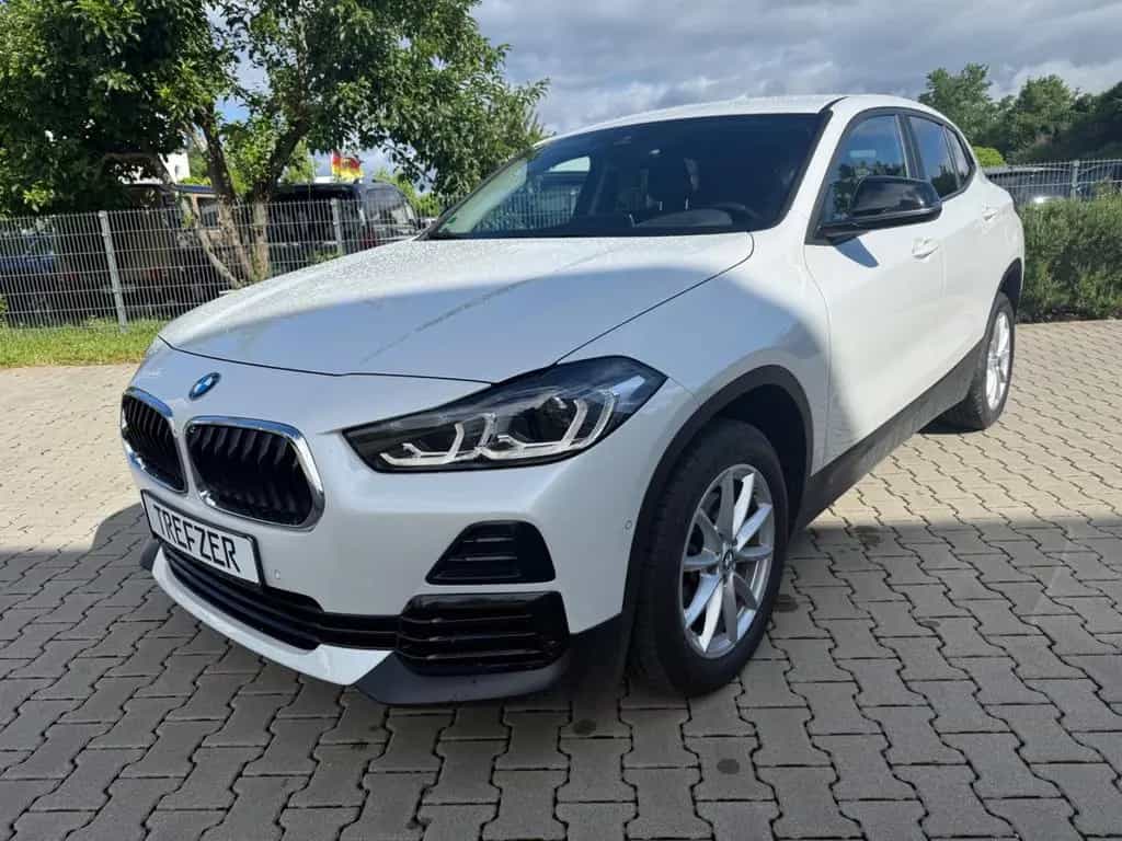 BMW X2 sDrive 18 d Edition Gold Play 03/2023-photo-5