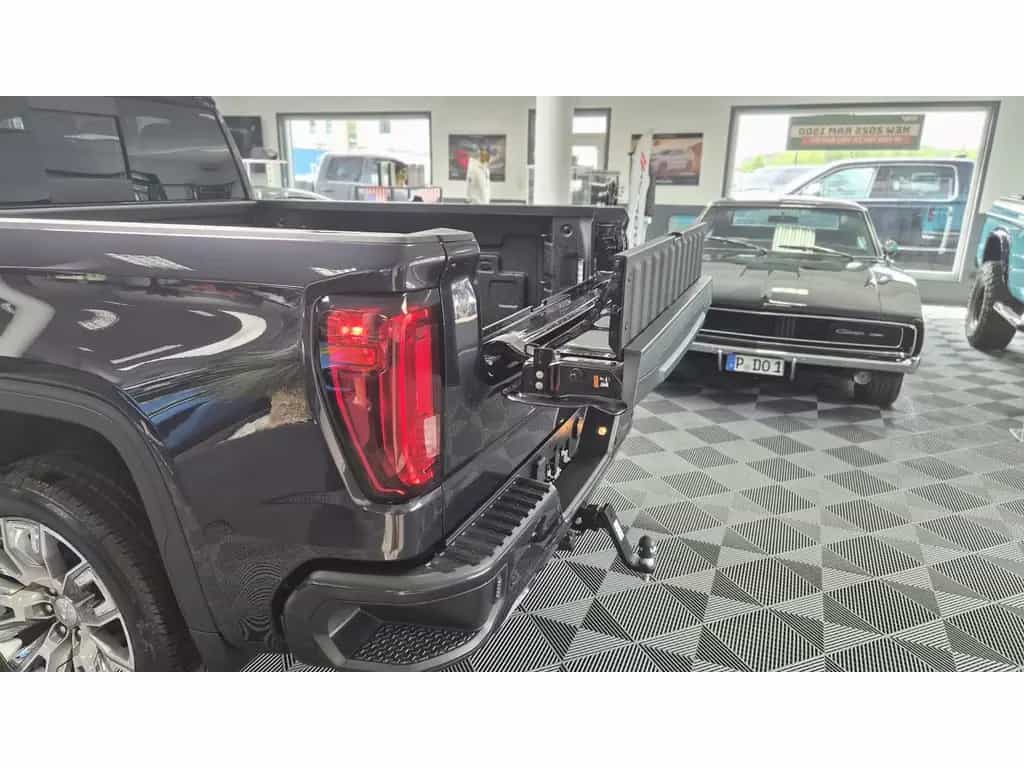 GMC Sierra DENALI 4X4 6.2 V8 Titanium Vollausstattun null-photo-16
