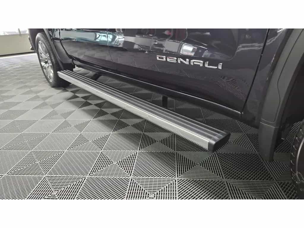 GMC Sierra DENALI 4X4 6.2 V8 Titanium Vollausstattun null-photo-9