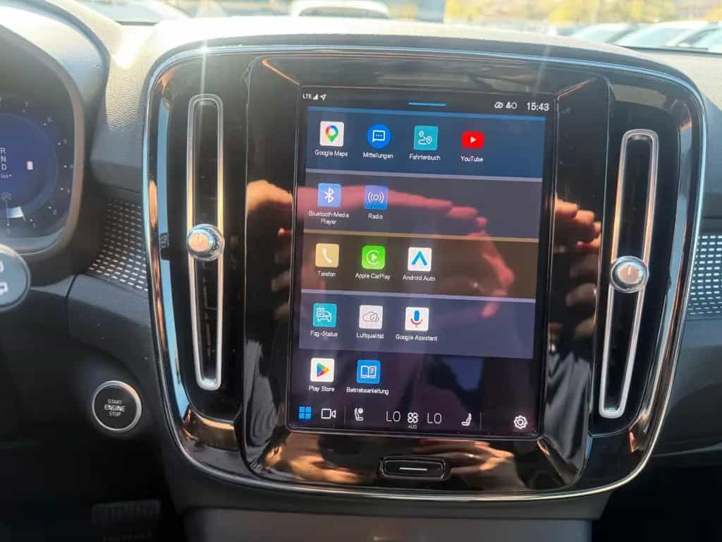 Volvo XC40 B4 Plus Dark AUTOMATIK*LEDER* 12/2022-photo-20