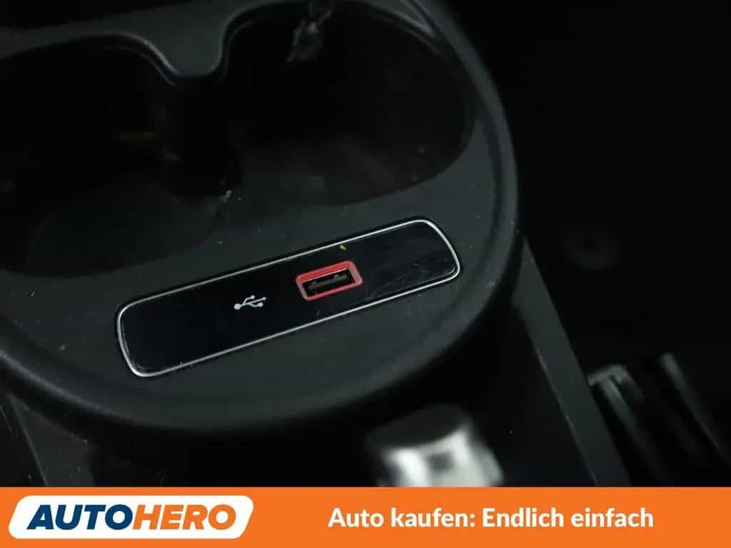 Abarth 595C 1.4 Turbo Turismo*NAV*XENON*PDC*BEATS*BT* 09/2019-photo-24