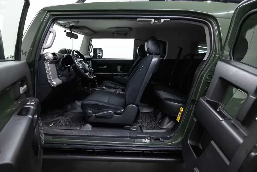 Toyota FJ Cruiser VVT-i V6 Btw auto, Fiscale waarde € 8 02/2012-photo-1