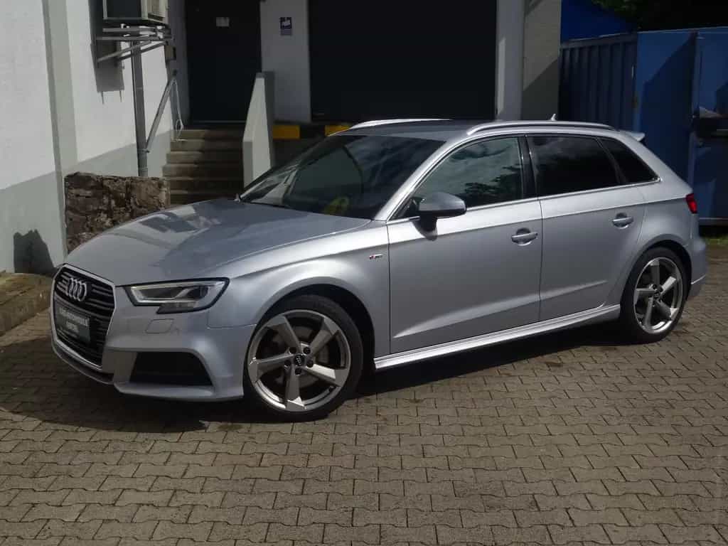 Audi A3 Sportback quattro sport Sline 07/2017-photo-0